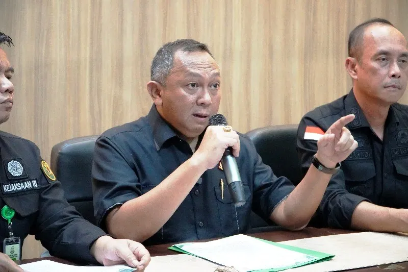 Kejati Sumsel Tahan 5 Tersangka Dugaan Korupsi Kredit PT BSS dan PT SAL