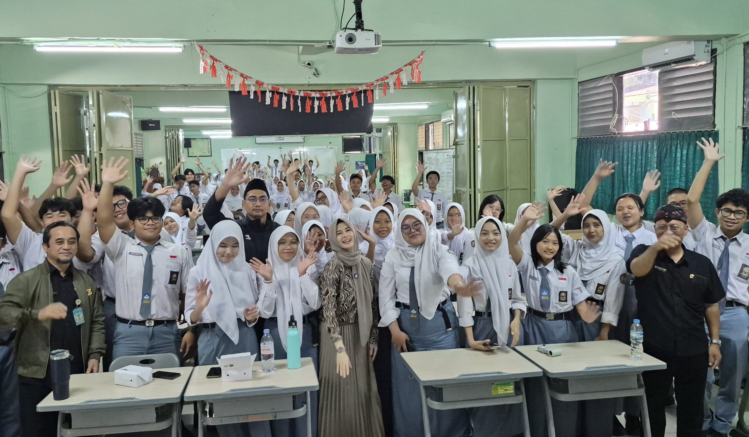 Jihan Fahira Tekankan Adab di Era Digital saat Sosialisasi Empat Pilar di Bekasi