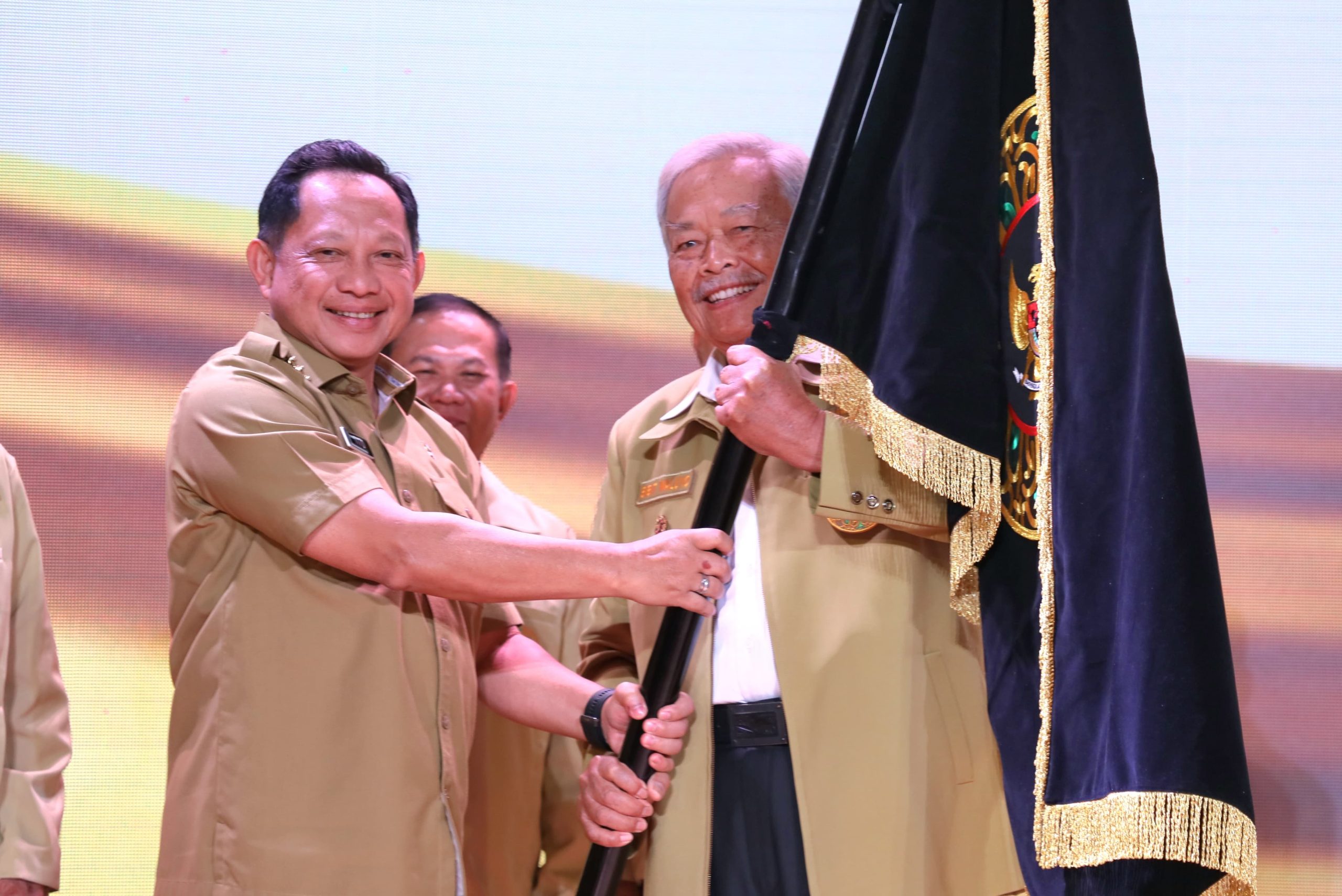 Mendagri Tekankan Tiga Rambu Penguatan Perpukadesi