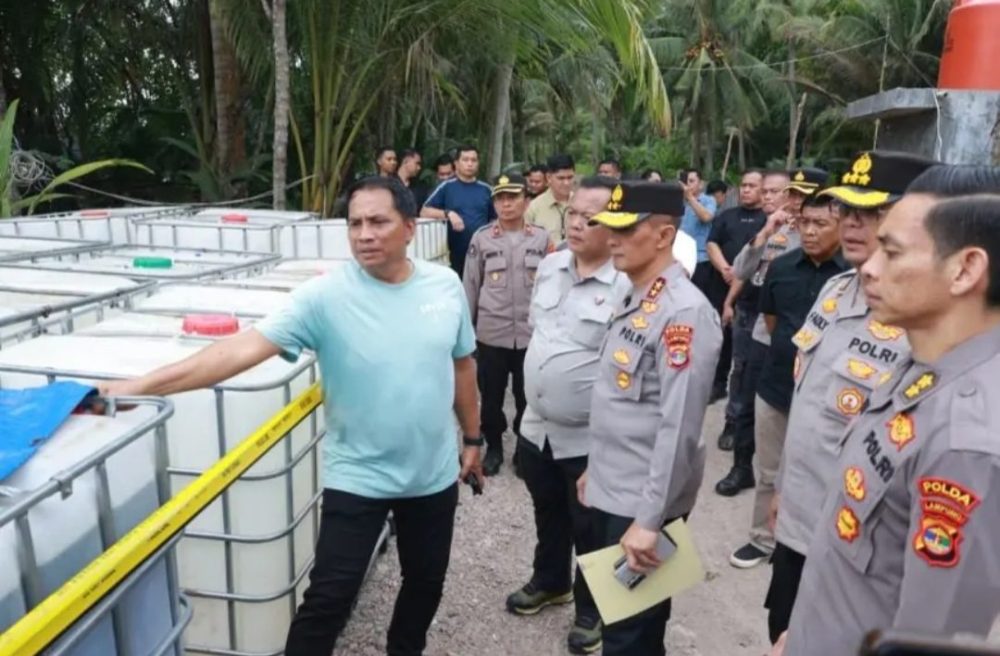 203 Ribu Liter Solar Ilegal Disita, 29 Tersangka Mafia BBM Lampung Resmi Diserahkan ke Jaksa