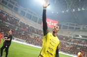 Dua Tahun Bersama Macan Kemayoran, Carlos Eduardo Ucap Salam Perpisahan