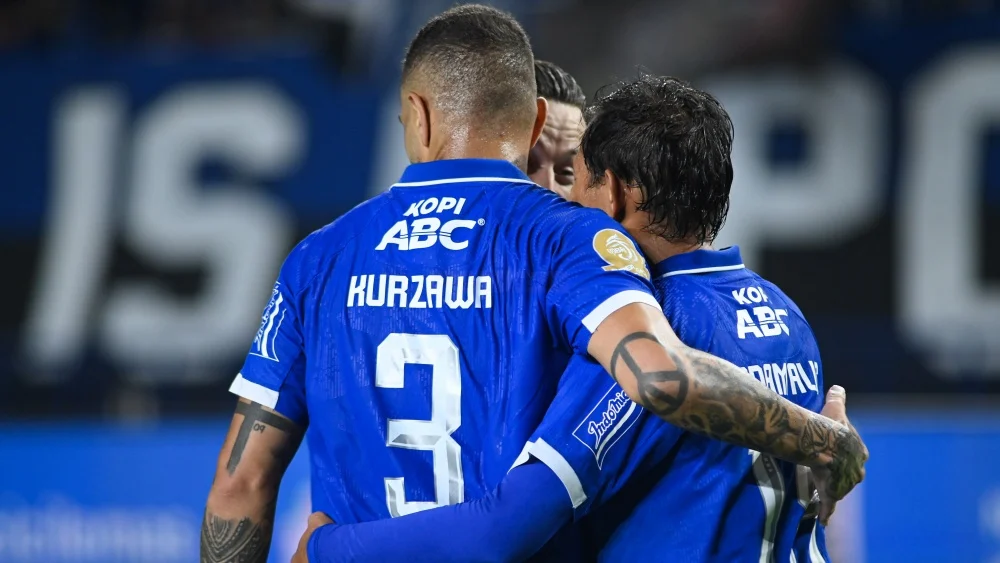 Persib Lepas Layvin Kurzawa, Tinggalkan Pengaruh Besar bagi Pemain Muda