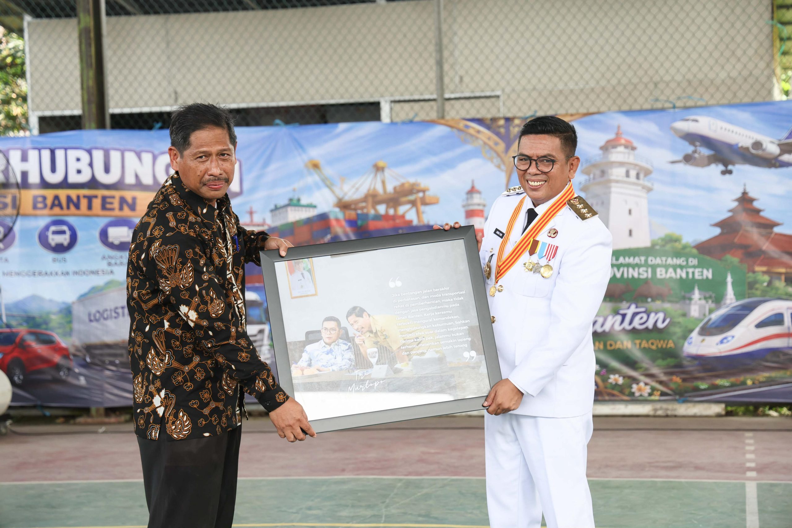 Andra Soni Minta Pejabat Purnatugas Tetap Mengabdi untuk Masyarakat