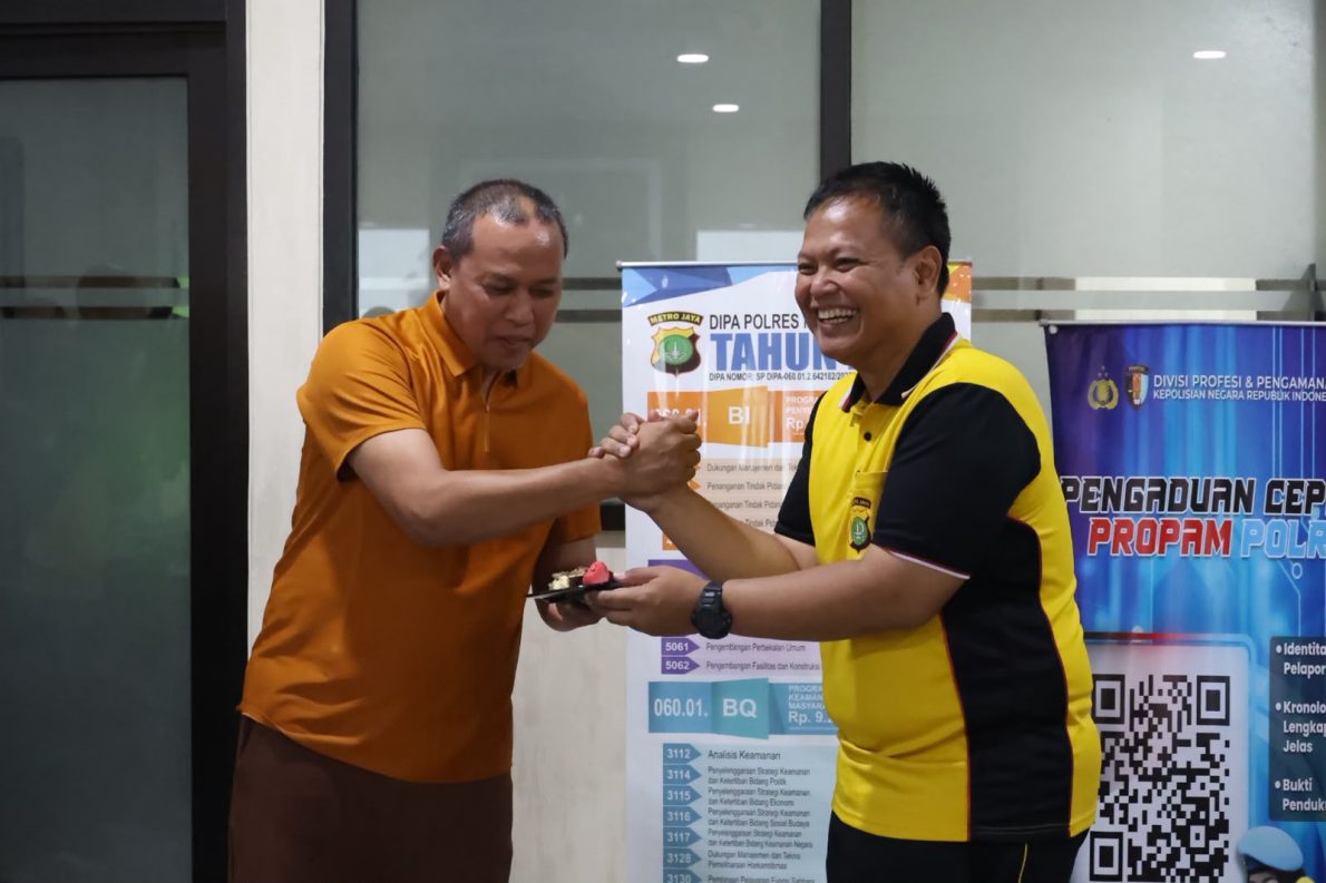 HUT Bhayangkara ke-80, Tri Adhianto Perkuat Sinergi dengan Polres Metro Bekasi Kota