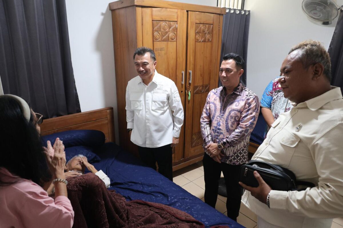 Harris Bobihoe Temui Anak Sayuti Melik, Sampaikan Undangan HUT RI dari Presiden