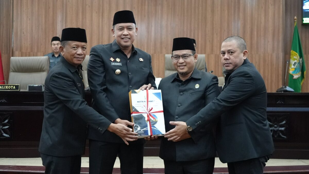 Wali Kota Bekasi Ajukan Perubahan APBD 2026, Pendapatan Diproyeksikan Rp7,045 Triliun