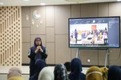 KOMITMEN PENINGKATAN MUTU: RSUD dr. Chasbullah Abdulmadjid Kota Bekasi Gelar Survei Simulasi Akreditasi Mandiri