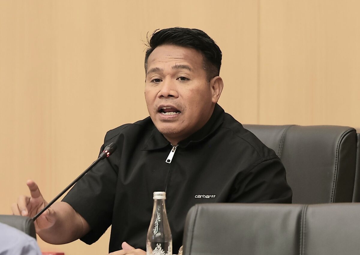 Syafruddin Dorong Bantuan Asing untuk Atasi Karhutla