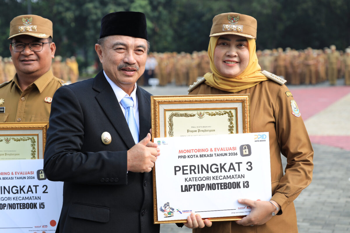 Pemkot Bekasi Beri Penghargaan kepada PPID Terbaik 2026